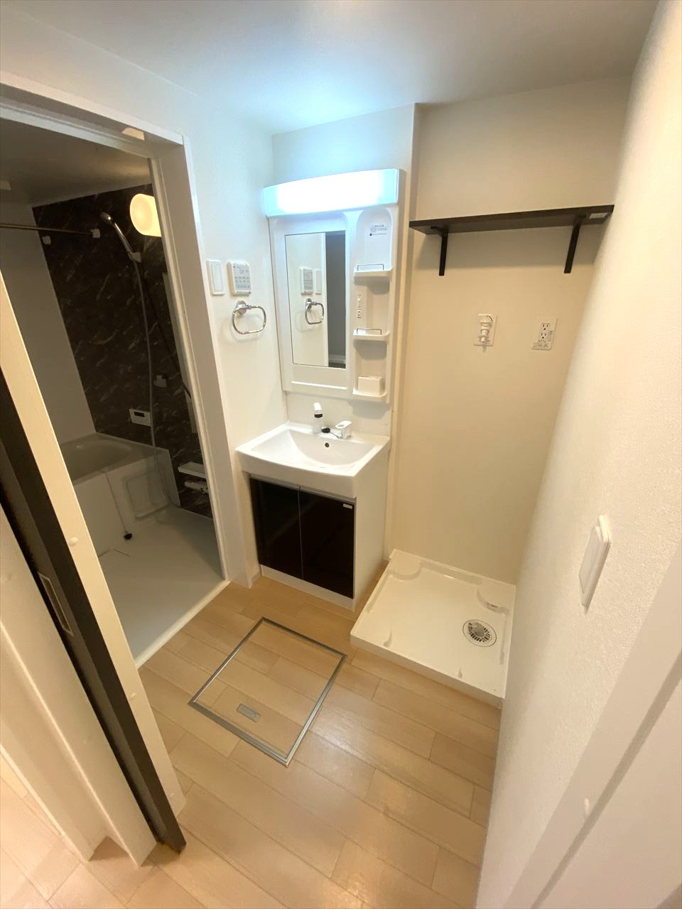 コーセー飯田の洗面所