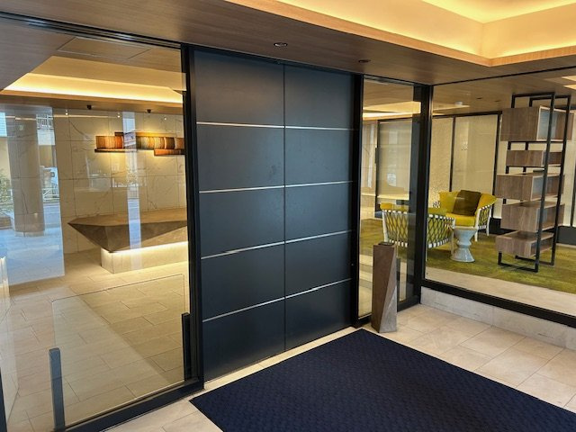 グラマシー恵比寿のエントランス