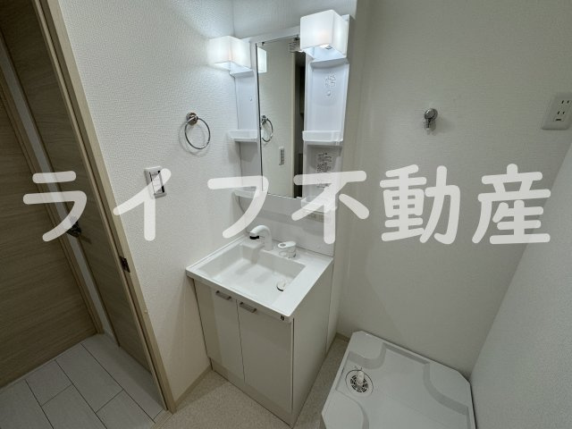D porta　calmeの独立洗面台|独立洗面台あり、毎朝おしゃれに忙しい女性の方におすすめです