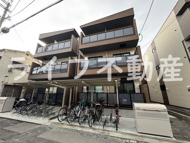 D porta　calmeの外観|外観は落ち着いています