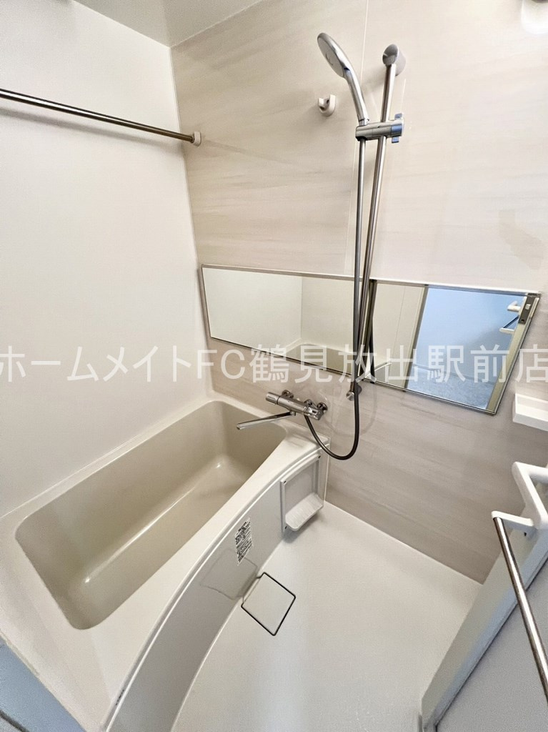 東大阪市高井田西６丁目の賃貸マンションの浴室