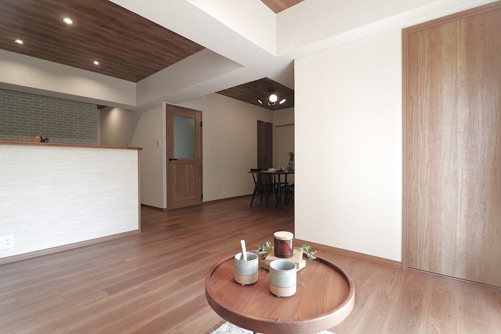 【居間・リビング】の画像