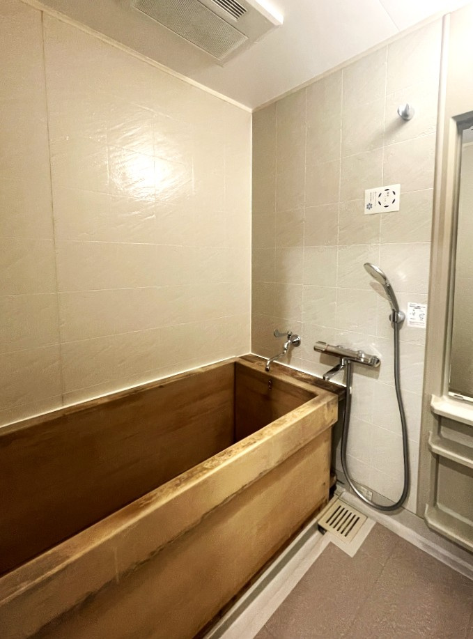 ベルドゥムール新越谷温泉の浴室