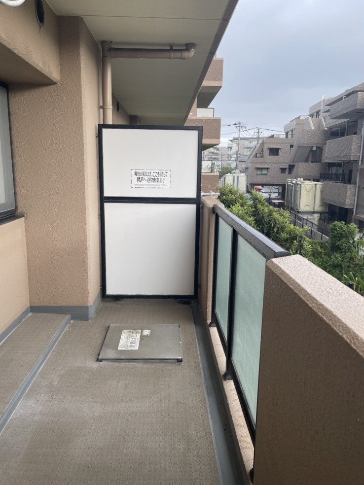 ベルドゥムール新越谷温泉のバルコニー