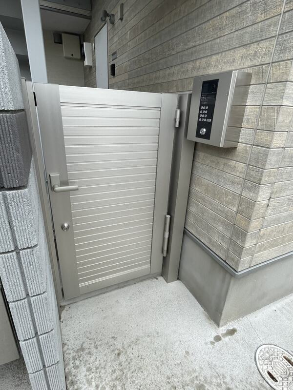 MELDIA竹ノ塚Ⅲのエントランス