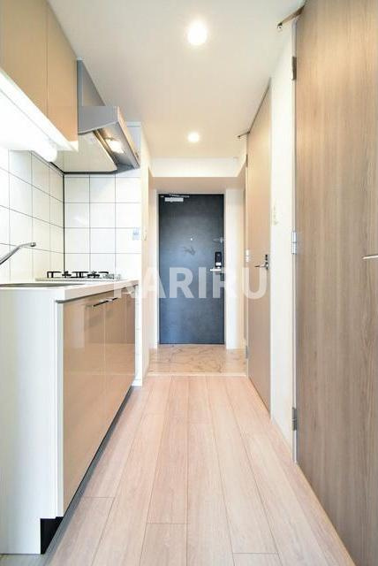 エスリード梅田グレイスの玄関