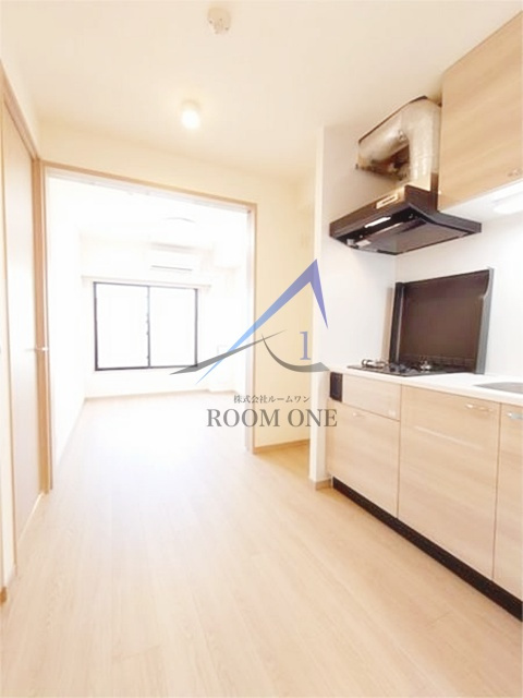 ルーブル五反野弐番館の居間・リビング|洋室のお部屋です。