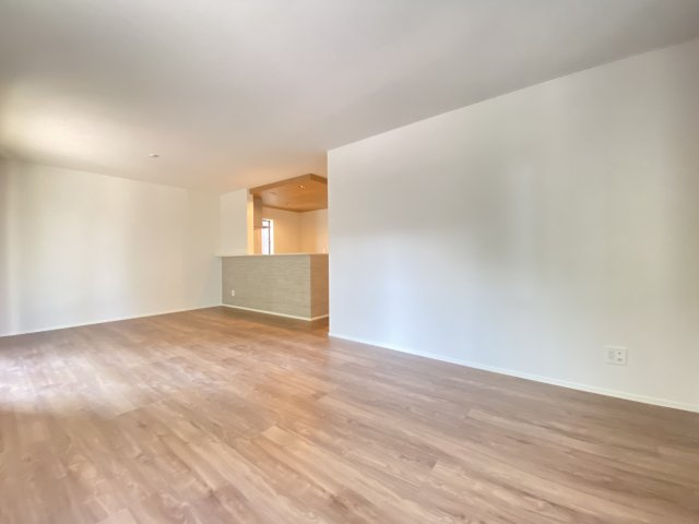 『八王子市新築戸建て』八王子市暁町3-2-5【仲介手数料無料】　　３期　の居間・リビング|～仲介手数料無料☆八王子ひなた不動産～八王子市暁町　新築戸建て