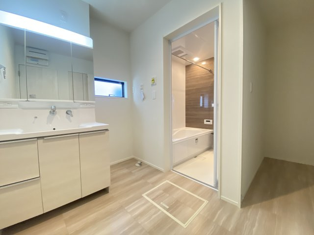 『八王子市新築戸建て』八王子市暁町3-2-5【仲介手数料無料】　　３期　の洗面所|～仲介手数料無料☆八王子ひなた不動産～八王子市暁町　新築戸建て