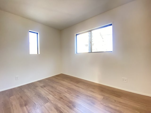 『八王子市新築戸建て』八王子市暁町3-2-5【仲介手数料無料】　　３期　の洋室|～仲介手数料無料☆八王子ひなた不動産～八王子市暁町　新築戸建て