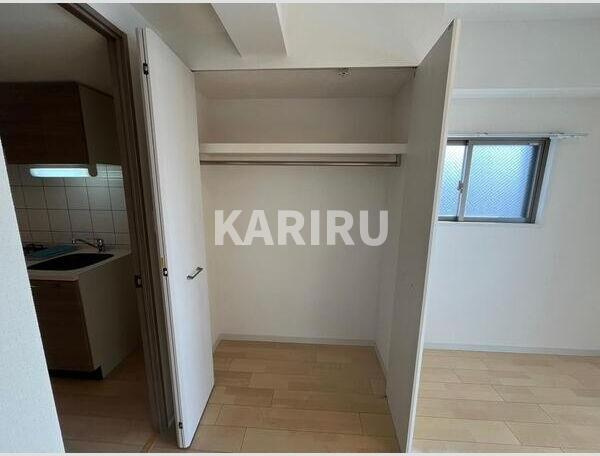 エスリード谷町六丁目の収納