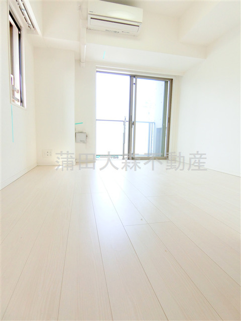 ロアール多摩川南六郷の居間・リビング|洋室