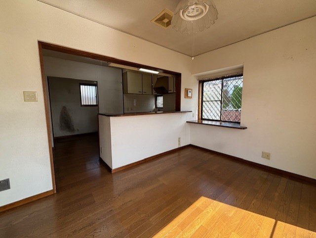 西落合５丁目戸建の居間・リビング