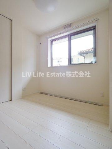 ル・ブラン秋津青葉の洋室