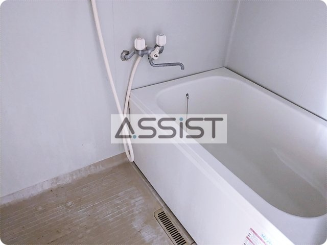 ハマノハイムの浴室