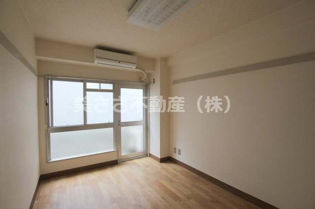 【居間・リビング】 | メゾン・ド・ノアピア富士見町