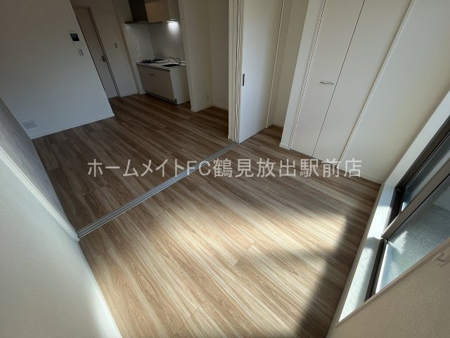 大阪市鶴見区今津南４丁目のアパートの洋室