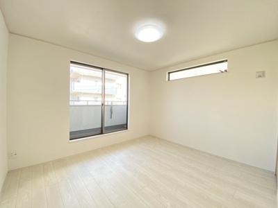 【洋室】 | 浦添市大平（限定1棟） | A号棟　洋室7.25帖＋WIC＋収納付き♪