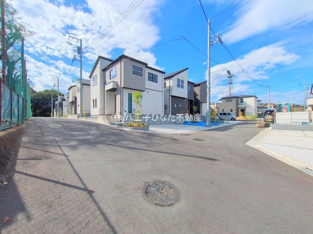 祝：成約済み　八王子市　暁町　新築戸建て　３期の前面道路含む現地写真|～仲介手数料無料☆八王子ひなた不動産～八王子市暁町　新築戸建て