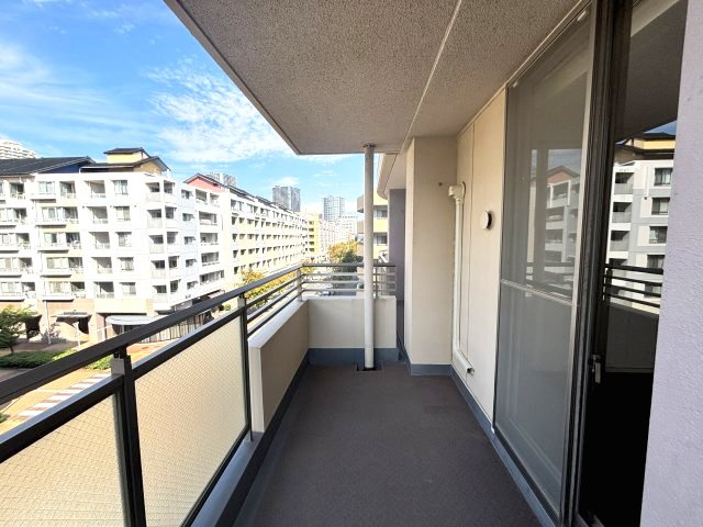 広いバルコニー★