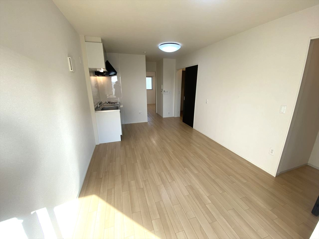 コーセー飯田の居間・リビング