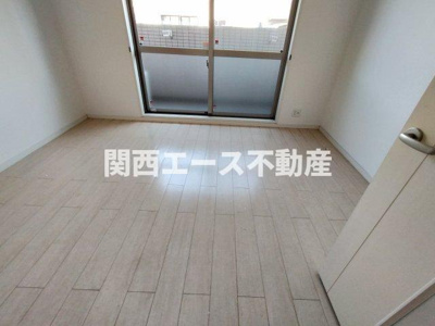 【寝室】 | エスト・ドミール