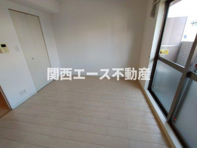  | エスト・ドミール