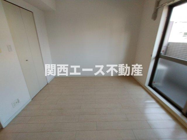  | エスト・ドミール
