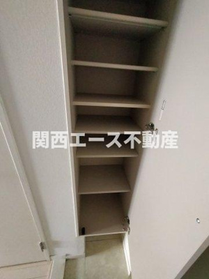  | エスト・ドミール