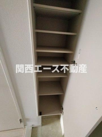  | エスト・ドミール