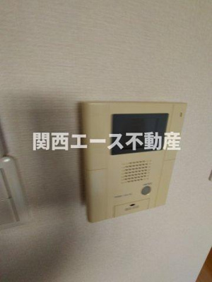  | エスト・ドミール