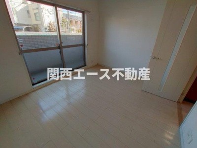  | エスト・ドミール