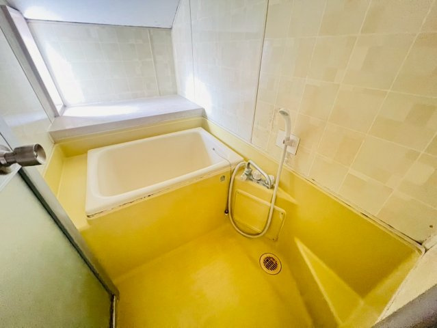 メゾン西明石の浴室