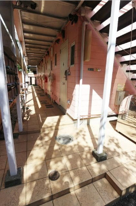 エルベ駒沢　家具家電付き　敷金0　学生おすすめのエントランス