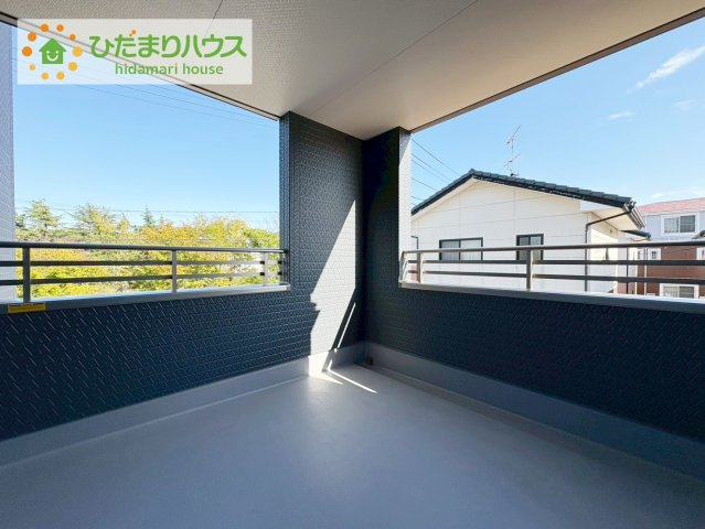 いわき市常磐関船町1期　新築戸建のバルコニー|バルコニーはあなただけの花火会場。色とりどりの花火が夜空を彩ります。