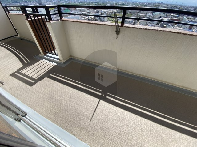 ディオフェルティ花園のバルコニー