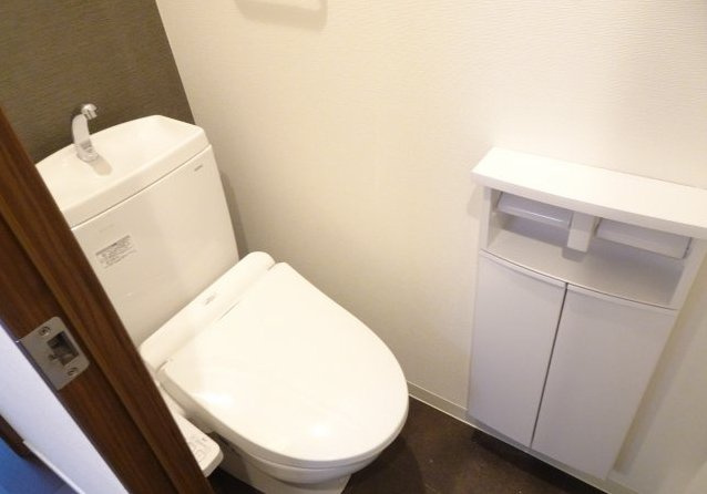 熊本市中央区本荘町の賃貸マンションのトイレ