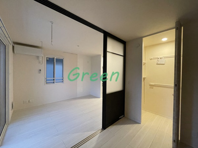 【寝室】 | クローネ湘南