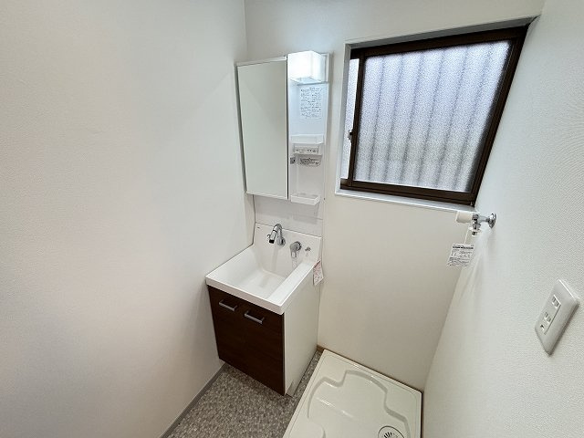 【独立洗面台】 | 結城市大字鹿窪　中古戸建