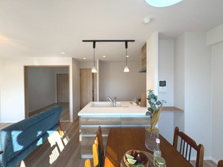 【居間・リビング】 | ライオンズマンション四条大宮ガーデンシティ