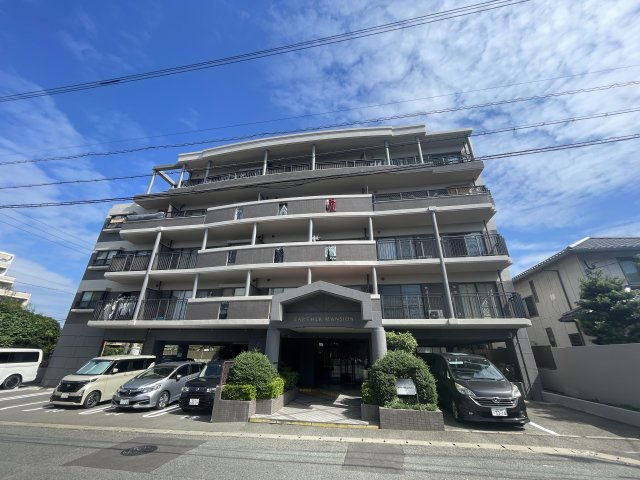 アーサー田島エクシオの外観