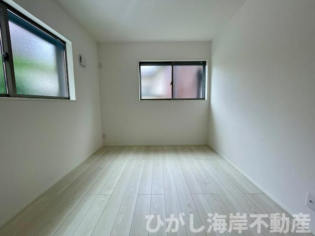 茅ヶ崎市南湖2丁目　新築戸建　　全３棟の内装|6帖　サービスルーム