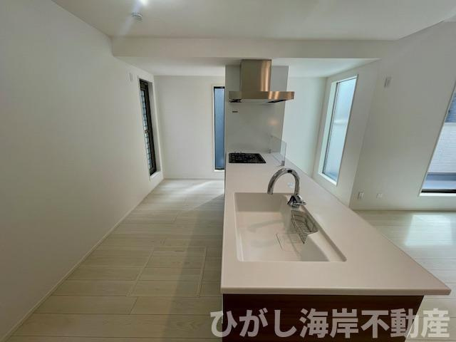 茅ヶ崎市南湖2丁目　新築戸建　　全３棟のキッチン|キッチンスペース