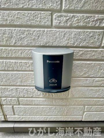 茅ヶ崎市南湖2丁目　新築戸建　　全３棟の庭|EV車充電設備