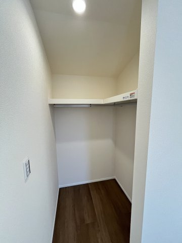 【収納】 | 福岡市南区大平寺1丁目第1　1号棟（全2棟）【仲介手数料無料・0円】 | 現地写真。