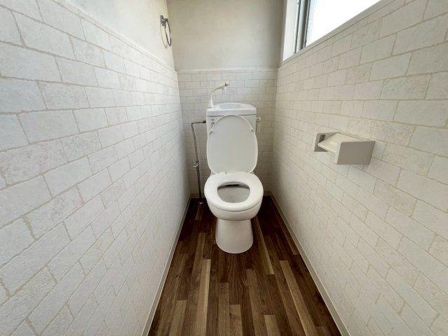 和歌山市森小手穂・中古戸建・54707のトイレ