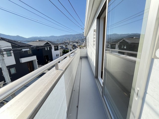 【バルコニー】 | 福岡市南区大平寺1丁目第1　2号棟（全2棟）【仲介手数料無料・0円】 | 現地写真。