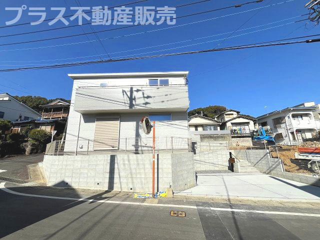 【外観】 | 福岡市南区大平寺1丁目第1　2号棟（全2棟）【仲介手数料無料・0円】 | 現地写真。プラス不動産販売なら、現場の全ての棟をまとめてご見学頂けます。