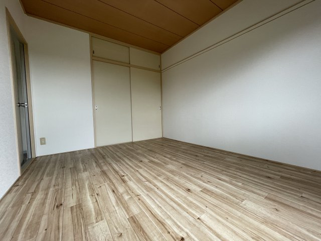 エーデルハイムAの洋室