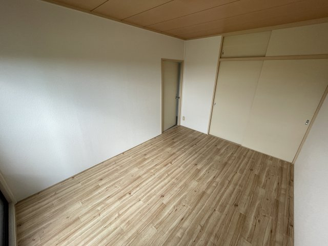 エーデルハイムAの洋室